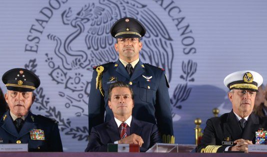 Denuncian albazo en el Congreso para aprobar “golpe militar” que legalizaría masacres como la del 68