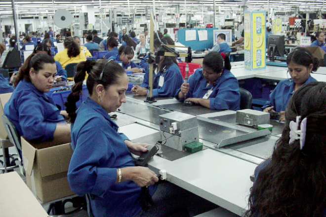 maquiladoras_analizan_dar_empleo_a_haitianos