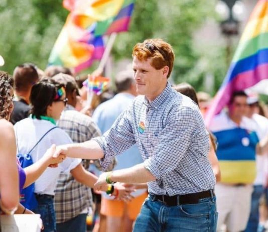 Joe Kennedy defiende a los ´dreamers´