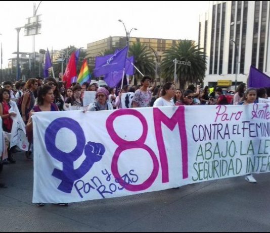 Con marcha exigen #mujeres un alto a los feminicidios en #México