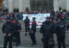 Detenidos 14 activistas por bloquear acceso