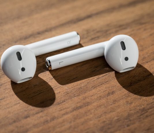 Lanzan nuevos AirPods de Apple