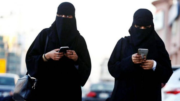 int_-_abaya_el_confidencial_22129524