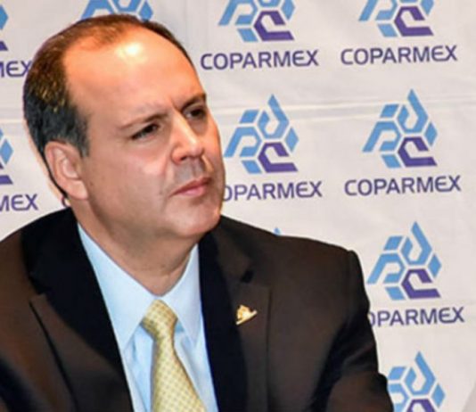 Coparmex señala de destructivo para la inversión al gobierno de AMLO