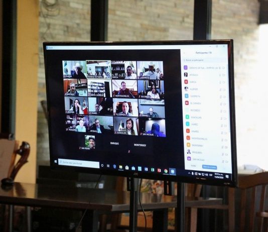 Instalan filtros para limitar la circulación de vehículos en Nuevo León