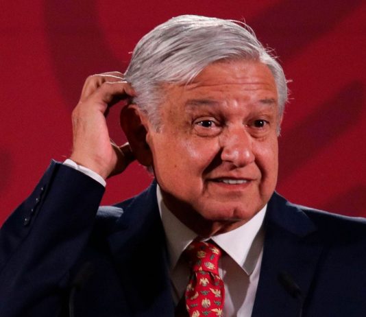 López Obrador no cede a sus grandes programas a pesar de la pandemia y los evidentes signos de debilidad
