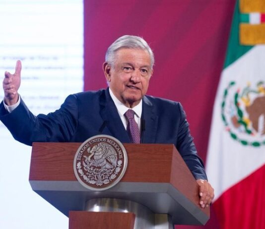 Descensos en casos de Covid-19 en 20 estados señala López Obrador
