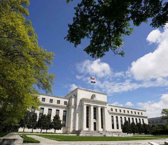 Goldman Sachs prevé que Fed podría endurecer política monetaria a partir de marzo