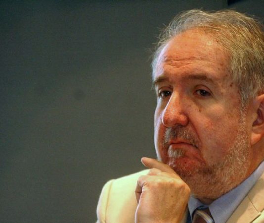 Jorge Chabat, décadas dedicadas al estudio de la política exterior, narcotráfico y seguridad