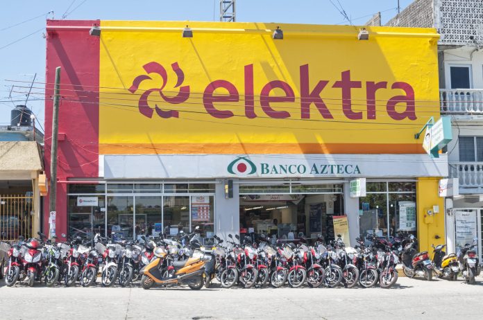 Las,Choapas,,Mexico,-,July,17,,2014:,Elektra,Is,A