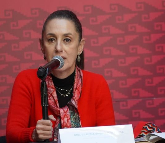 Encuentran propaganda contra Claudia Sheinbaum