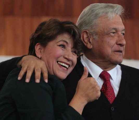 AMLO opina que no hay corrupción en la SEP y defiende a Delfina