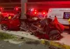 Camaro se Parte a la Mitad Tras Chocar en Periférico y Canal Nacional: Un Muerto y un Lesionado