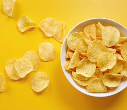 “AMLO abre su mañanera a cápsulas de Profeco sobre productos; crítica al precio de papas fritas con “mucho aire””